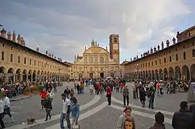 Image illustrative de l’article Piazza Ducale (Vigevano)