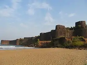 Fort de Vijaydurg, sur le littoral marathe