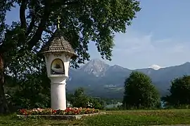 Le Mittagskogel et le lac de Faak.