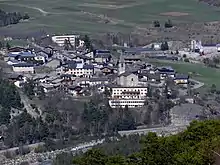 Le village de Sollières vu de Sardières.