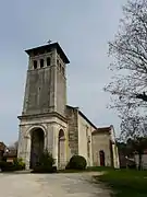 L'église Saint-Pierre-ès-Liens.