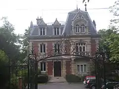 La villa Tisserand, Georges Clemenceau y tint des conférences lors de la Première Guerre mondiale.