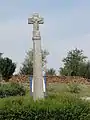 Croix de chemin près du cimetière de Ville-Issey.