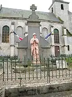 Le monument aux morts pour la patrie.