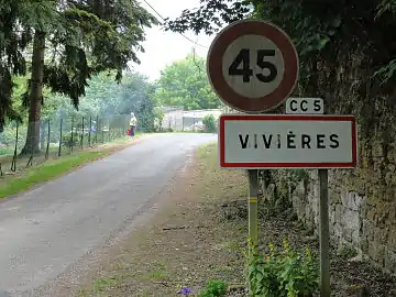 voir la légende ci-après