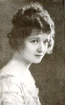 Description de l'image Vivian Martin 1 - Sep 1921 Photoplay.jpg.