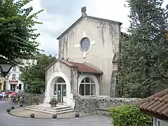 Église Saint-Pierre (entrée)