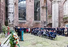 Commémoration du Volkstrauertag dans les ruines de l'église Saint Alban, Cologne