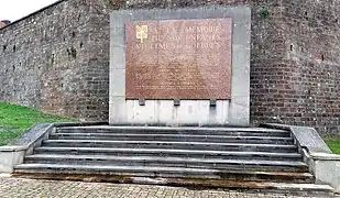 Monument aux morts.