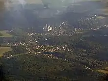 Vue aérienne de Pierrefonds.