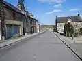 Autre vue du bourg de Chanteloup (D 82 en direction de Bourgbarré).