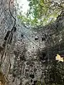 Vue de l'intérieur du moulin de l'habitation-sucrerie de Gissac