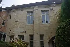 Façade sur cour