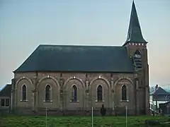 Façade nord de l'église de Fresnes-Tilloloy.