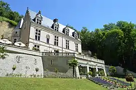 Vue latérale du château