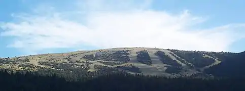 Pistes de l'Audibergue l'été.