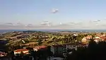 Vue à l'Est sur Lorette et le littoral depuis le palais Venieri.