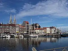 Vue sur le Port d'Ostende et la ville.