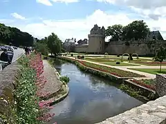 La Rivière de Marle (ou de Vannes) et la tour