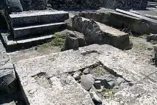 Gradins du fanum de Voltumnae à « Velzna », l'actuelle ville toscane de Vulci.