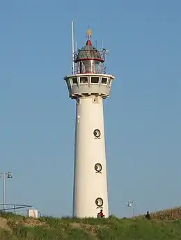 Le phare « Jan van Speijk » à Egmond aan Zee en Hollande-Septentrionale.