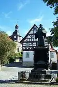 Monument dédié à Martin Luther dans l'ortsteil Möhra.