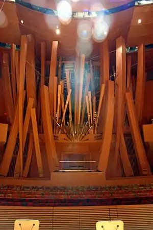 Los Angeles (Etats-Unis), Orgue parasismique du Walt Disney Concert Hall, 2004.