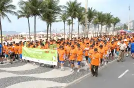 Une marche contre l'ostéoporose au Brésil en 2010.