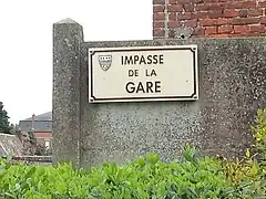 Impasse de la Gare, dans la poursuite de la rue du Tortillard.