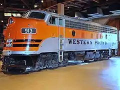 La n° 913 du Western Pacific Railroad présentée au California State Railroad Museum à Sacramento, Californie.
