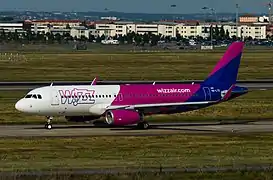 Nouvelle livrée de Wizz Air sur un A320