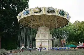 Les chaises volantes Swingo, dorénavant à Walibi Holland.