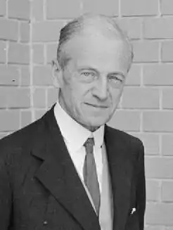 Walter Guinness (1907-1931)