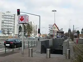 Sortie de métro au niveau de la rue Léon-Jouhaux à Wasquehal.