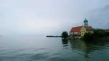 panorama sur le lac de Constance et l'église