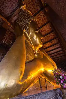 Vue du Bouddha couché du Wat Pho (2013)