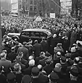 Commémorations de la grève de 1941, en présence de la reine Wilhelmine et du bourgmestre Feike de Boer, en 1946.