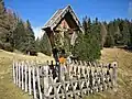 Croix de chemin sur le Salten à Vöran, Tyrol du Sud, Italie.