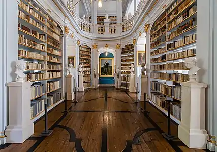 La bibliothèque de la duchesse Anne-Amélie à Weimar.