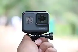Une caméra GoPro.