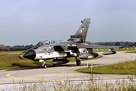 Un Avion multirôle Panavia Tornado de l'aéronavale allemande en 1984