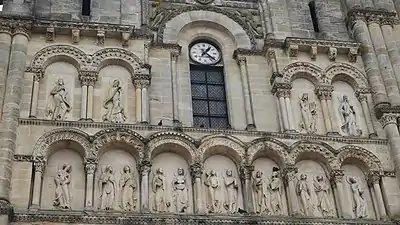 La galerie des saints.