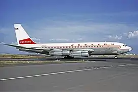 Boeing 720.