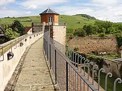 Chemin de ronde (XVe).