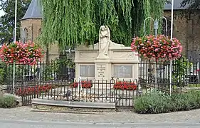 Le monument aux morts de Westouter.