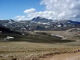 Vue du pic White Mountain depuis le sud.