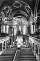 Intérieur de la synagogue – vue générale. Photo de Bronisław Wilkoszewski (1847-1901)