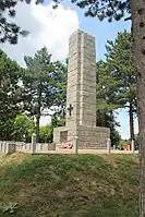 Autre vue du monument de Tanasko Rajić.