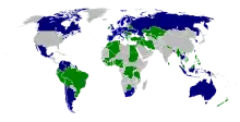 Carte de répartition géographique du mouvement Wikimédia. En bleu les chapitres, en vert les groupes utilisateurs à thématiques régionales