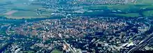 Photo aérienne de la ville de Nördlingen, ville allemande entourée par un mur